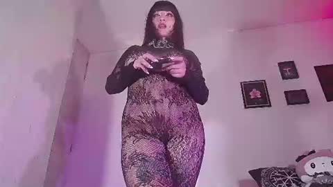Alisson  online show from July 27, 11:43 pm