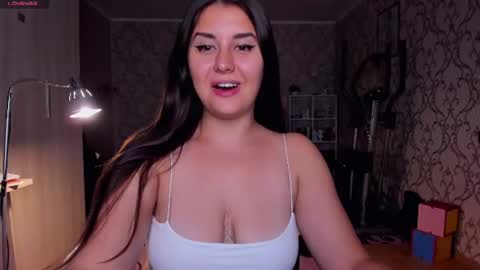 Nina online show from June 20, 4:07 pm