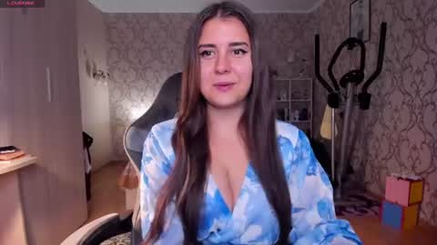 Nina online show from June 26, 7:28 pm