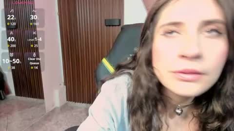 Nina online show from August 8, 5:24 pm