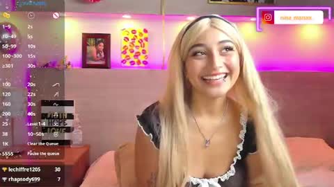 Nina online show from July 15, 1:50 am