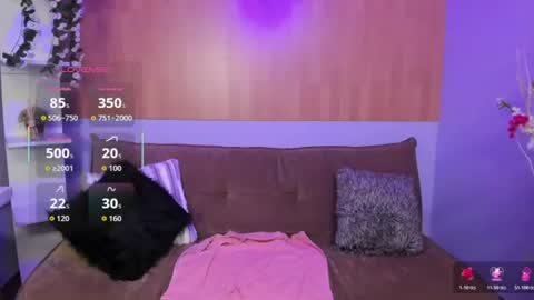 nina_petitte online show from July 23, 2:03 am