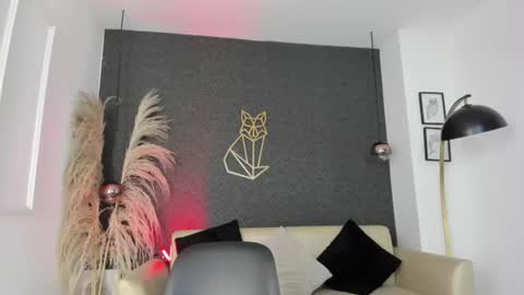 nina_voss online show from July 29, 10:28 pm