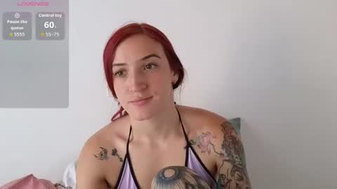 Ninaa fox online show from August 11, 5:37 pm