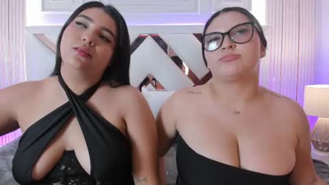 Nina online show from August 12, 8:00 pm