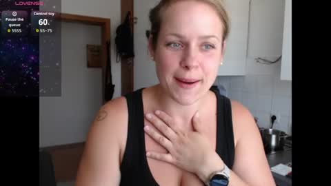 NinaBlue online show from July 20, 5:05 pm