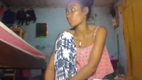 ninaeaa online show from July 30, 6:04 pm