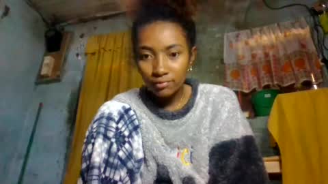 ninaeaa online show from July 31, 6:08 am