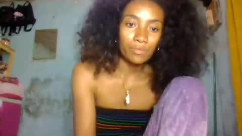 ninaeaa online show from August 2, 4:58 pm