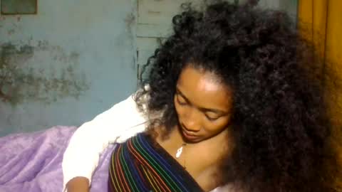 ninaeaa online show from August 2, 7:10 pm