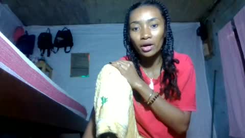 ninaeaa online show from August 7, 8:36 am