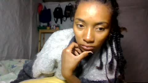 ninaeaa online show from August 8, 5:40 am