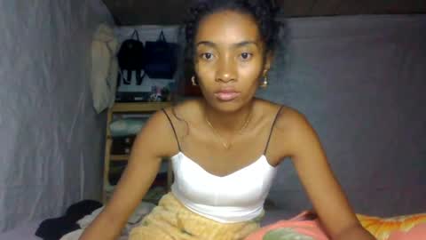 ninaeaa online show from August 17, 4:12 pm