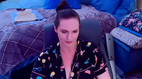 Nina Jaymes online show from August 11, 12:01 am