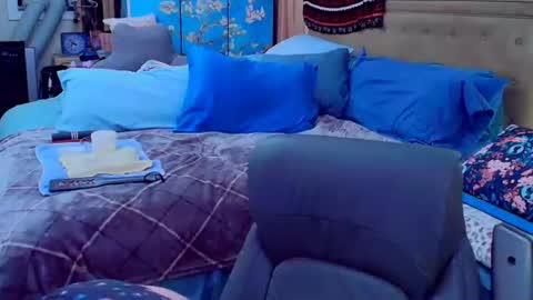 Nina Jaymes online show from August 13, 4:26 am