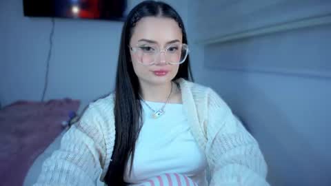ninavolkov online show from July 1, 9:16 pm