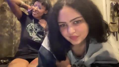 roxxxi online show from July 14, 5:23 am