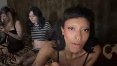 roxxxi online show from August 11, 2:13 am