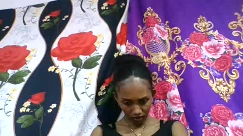 ninie246746 online show from August 8, 1:11 pm