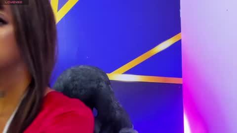 nio_klouds_ online show from August 13, 4:37 am