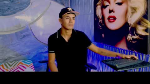 nio_klouds_ online show from August 14, 1:31 am