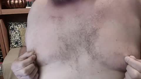 Nip Fun Bear online show from August 15, 4:27 am