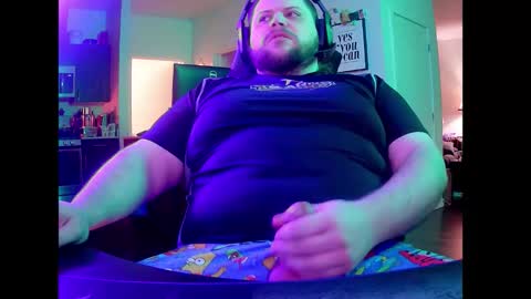 HungStepSon online show from March 16, 11:47 am