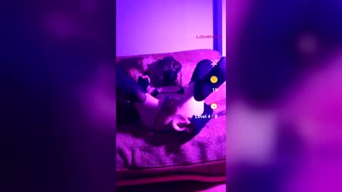 Nisarias online show from July 18, 9:49 pm