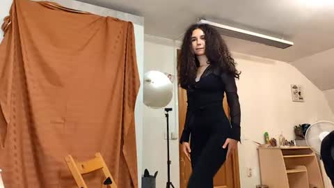 Nancy online show from August 6, 8:08 pm