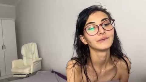 Niu online show from August 12, 4:09 pm