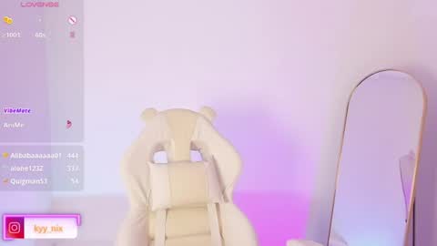 Nicki  online show from August 14, 1:53 am