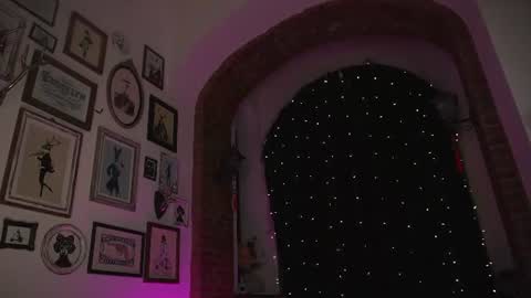 Nixi online show from August 1, 9:21 pm