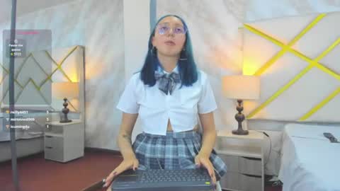 Catalina online show from August 8, 12:43 am