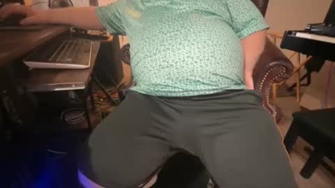 nmedge2cum online show from April 16, 8:48 pm