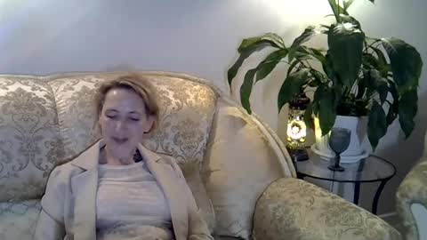 no_ordinary online show from August 12, 5:37 pm
