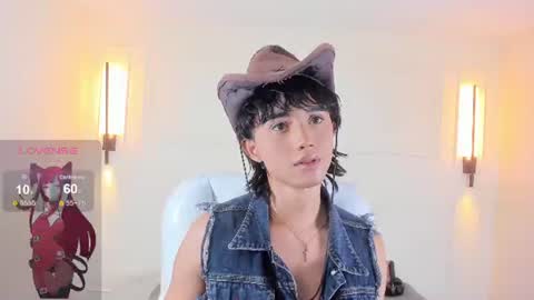 noa_03 online show from August 8, 12:43 am