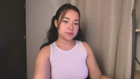 Noa  online show from August 12, 4:53 pm