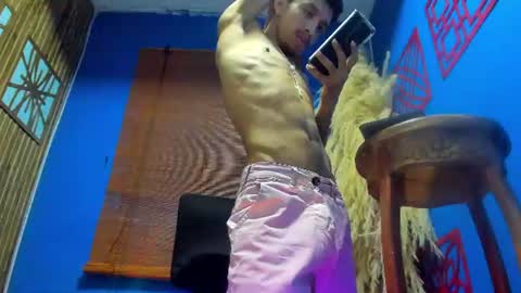 noah brookss online show from August 8, 9:09 am