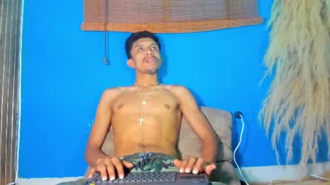 noah brookss online show from August 12, 1:13 pm