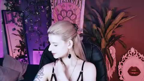 Im LiaDM are always welcomeNEXT SHOW ON 22 OF DECEMBER online show from July 31, 4:02 pm