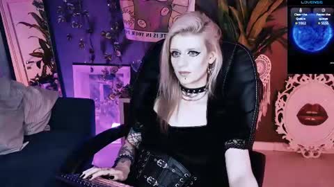 Im LiaDM are always welcomeNEXT SHOW ON 22 OF DECEMBER online show from August 5, 4:16 pm