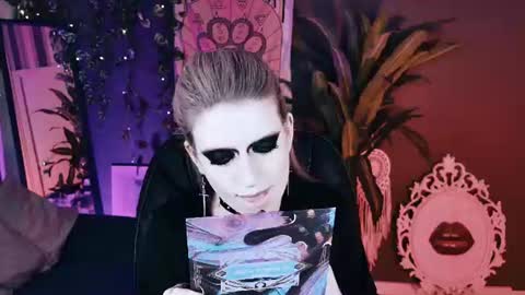 Im LiaDM are always welcomeNEXT SHOW ON 22 OF DECEMBER online show from August 9, 3:35 pm