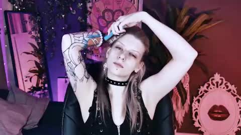 Im LiaDM are always welcomeNEXT SHOW ON 22 OF DECEMBER online show from August 10, 3:02 pm
