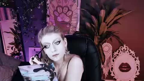 Im LiaDM are always welcomeNEXT SHOW ON 22 OF DECEMBER online show from August 15, 5:28 pm