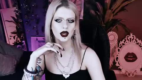 Im LiaDM are always welcomeNEXT SHOW ON 22 OF DECEMBER online show from August 15, 10:58 pm