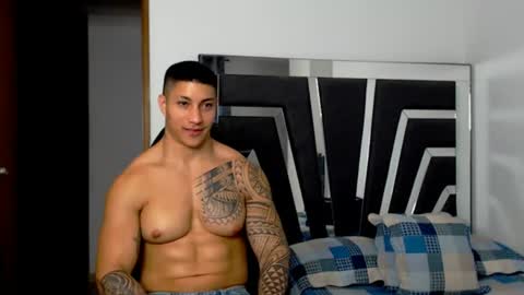 Noah Harris01 online show from June 26, 4:49 am