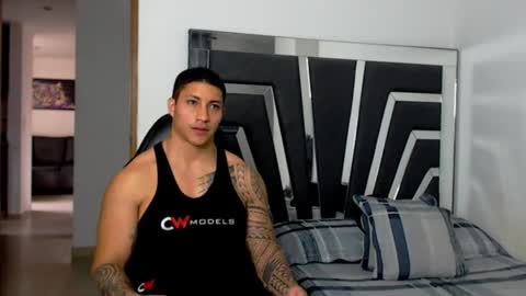 Noah Harris01 online show from August 12, 9:50 pm