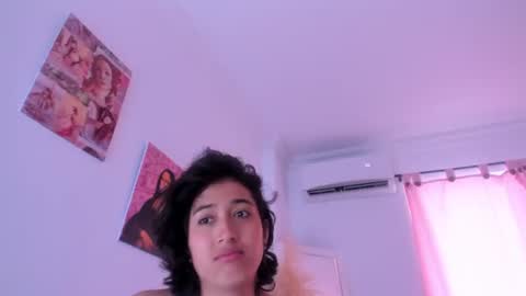 noah_henderson online show from July 31, 10:48 pm