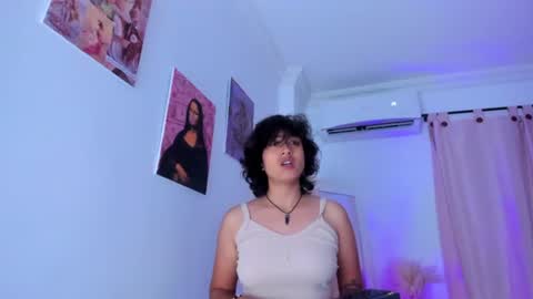 noah_henderson online show from August 5, 11:58 pm