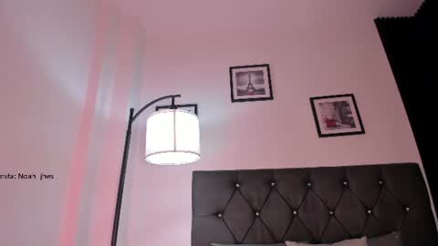 noah_johes online show from August 12, 4:37 am